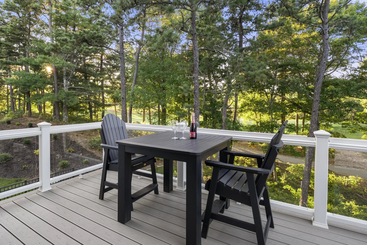 A Walkable Sanctuary Within The Pinehills