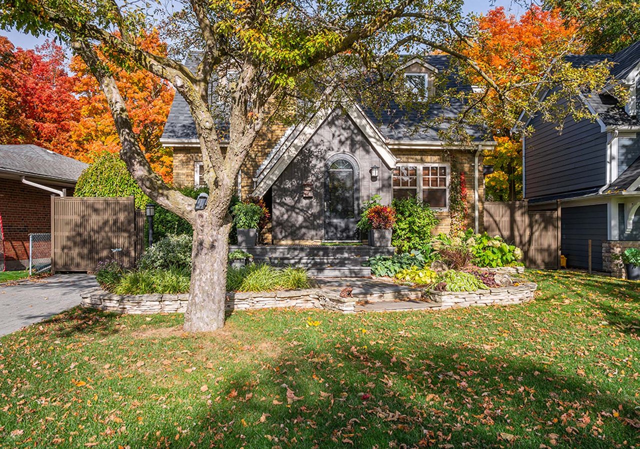 63 Cliffcrest Dr