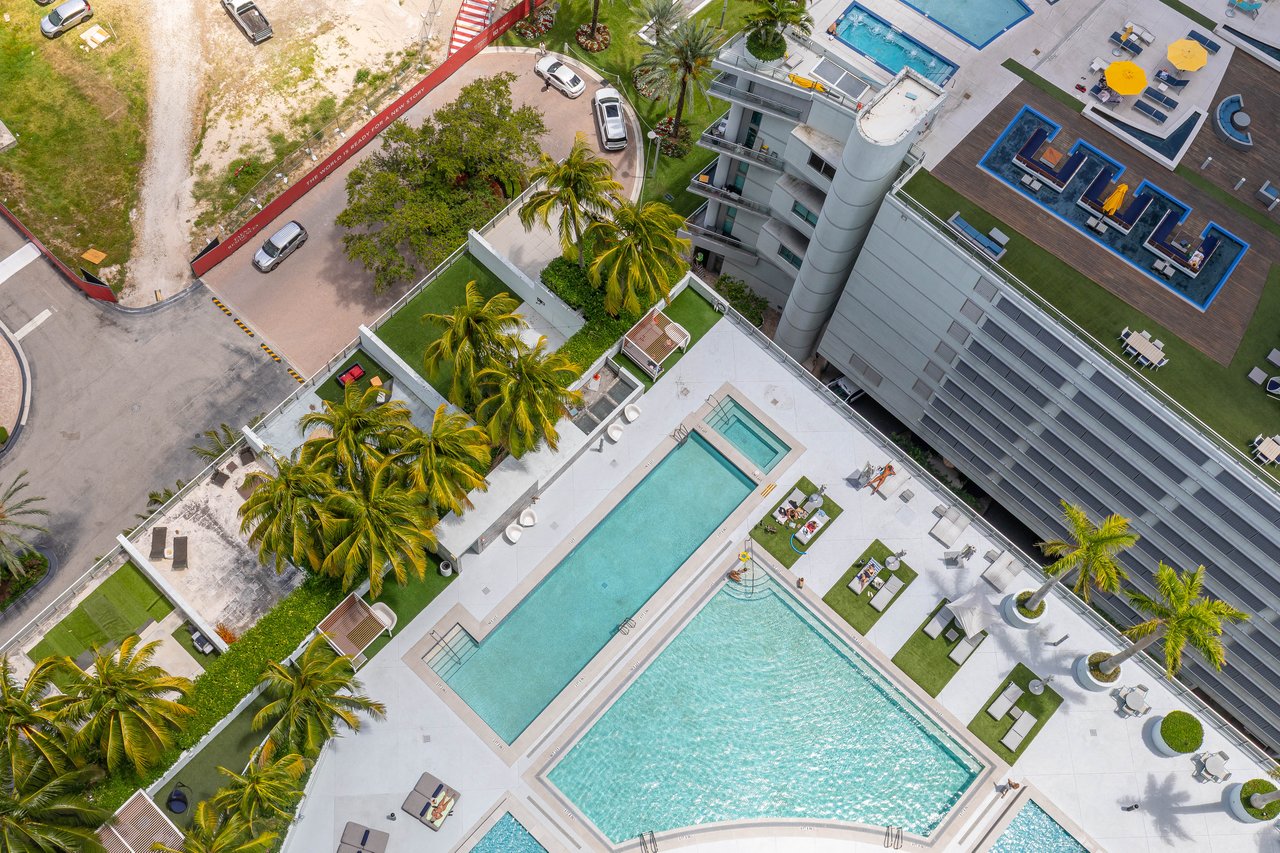 90 SW 3rd St Unit #3501 Miami 