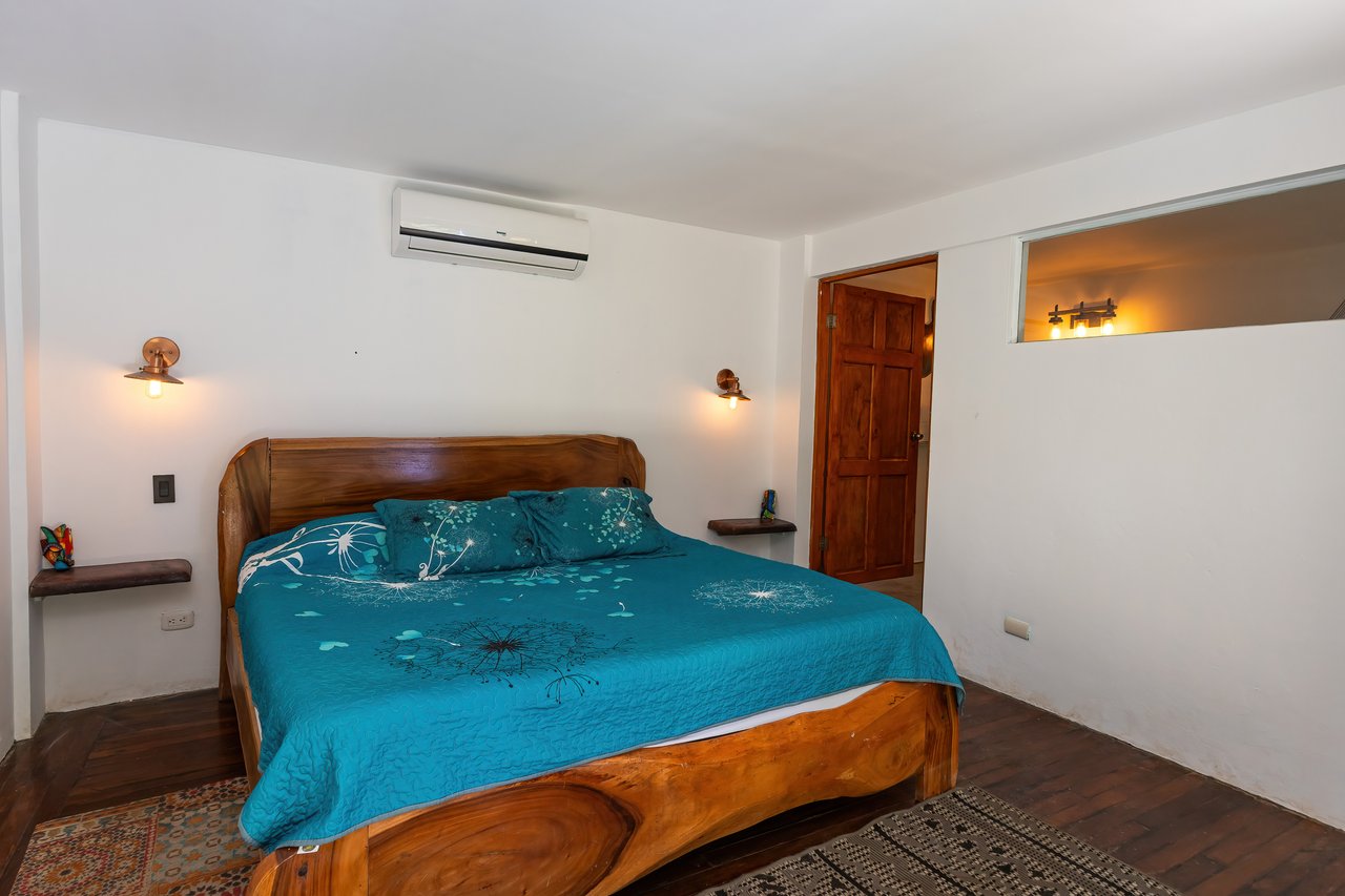 Casa Hermanas: Jungle Retreat with Pool, Guest Studio & Income Potential for Sale in Manuel Antonio