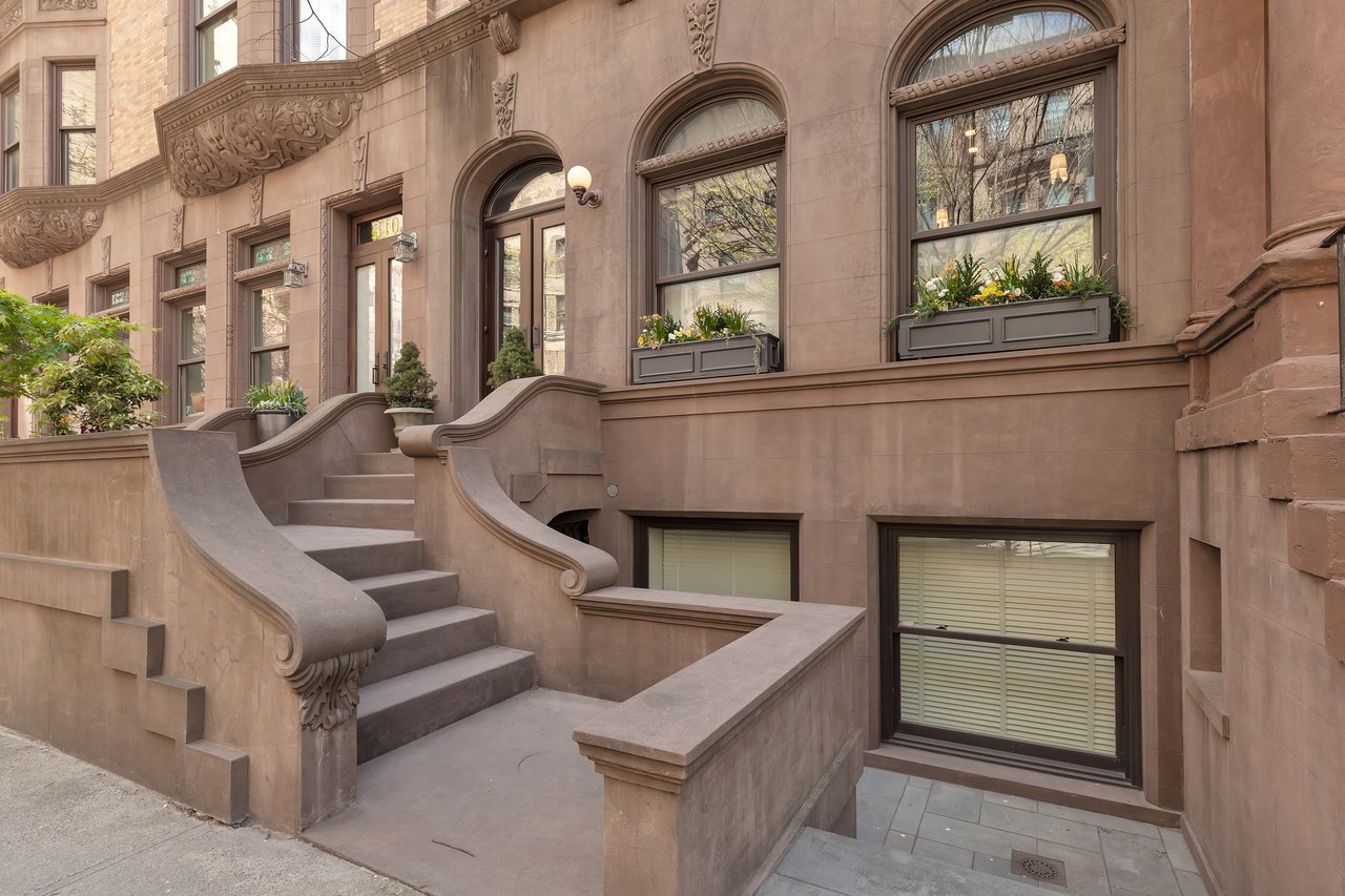 Maximizing Townhouse Value in Manhattan: Preparing for the Fall and Spring Markets