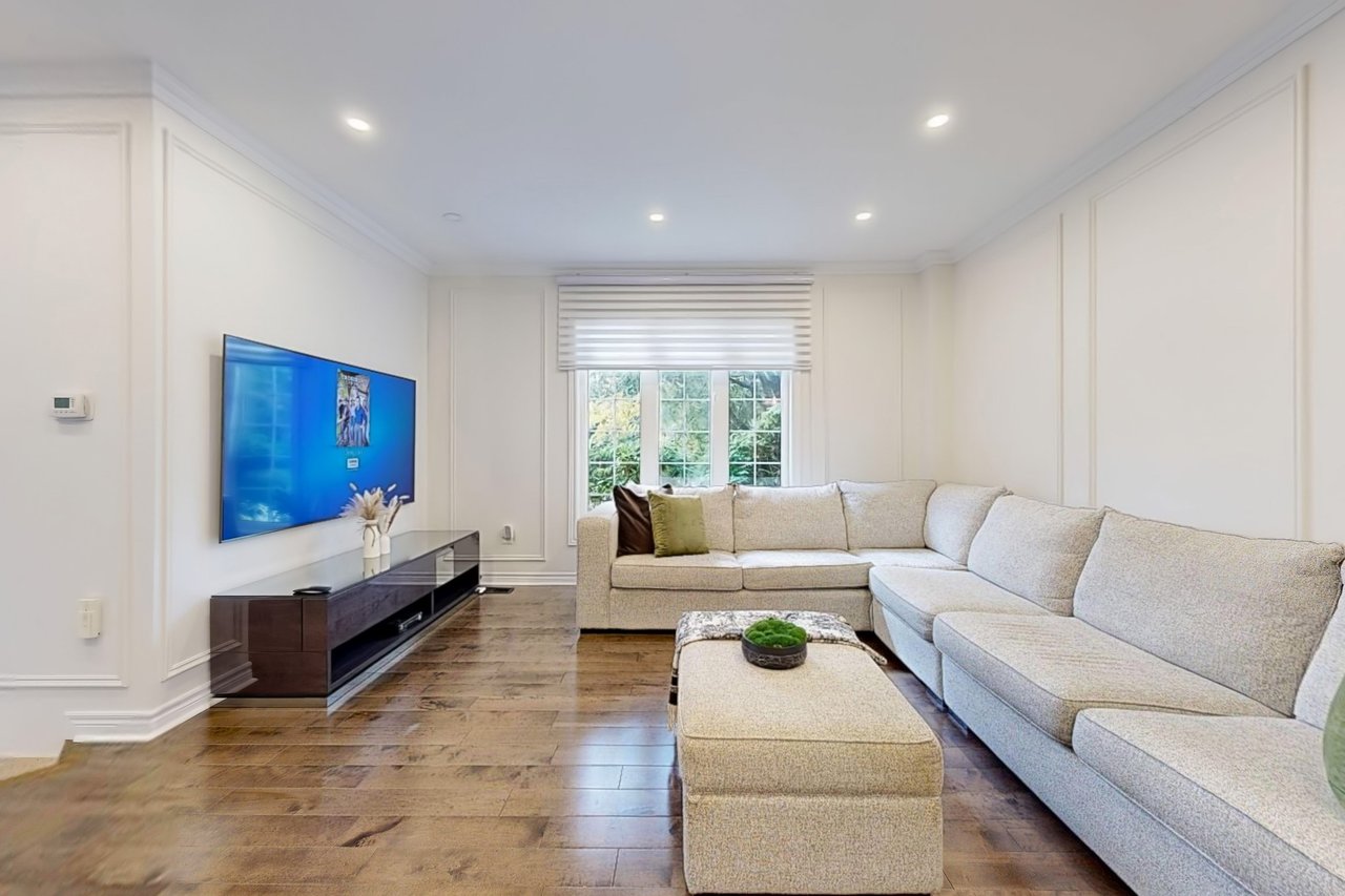 177 Bentoak Crescent