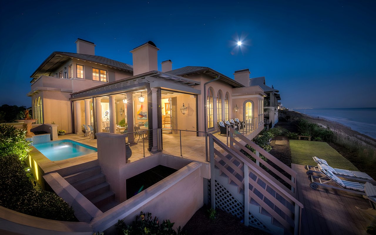 26 East Saint Lucia Lane Now Under Contract