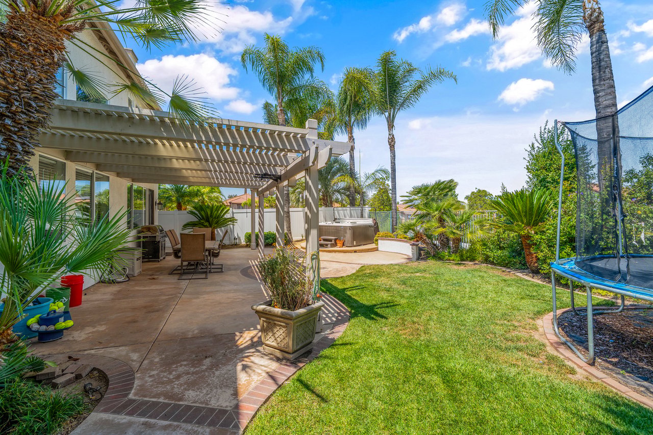 32402 Magenta Ct