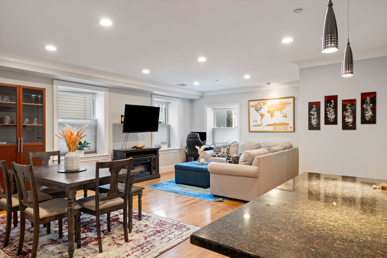 120 W 7th St - Unit 102