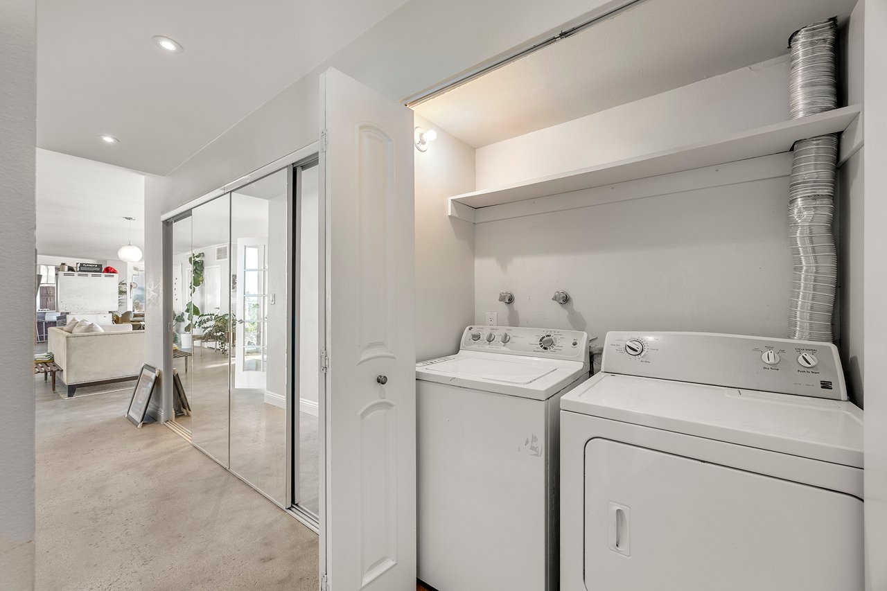 MIDCENTURY MODERN PENTHOUSE WEST for Sale in Santa Ana