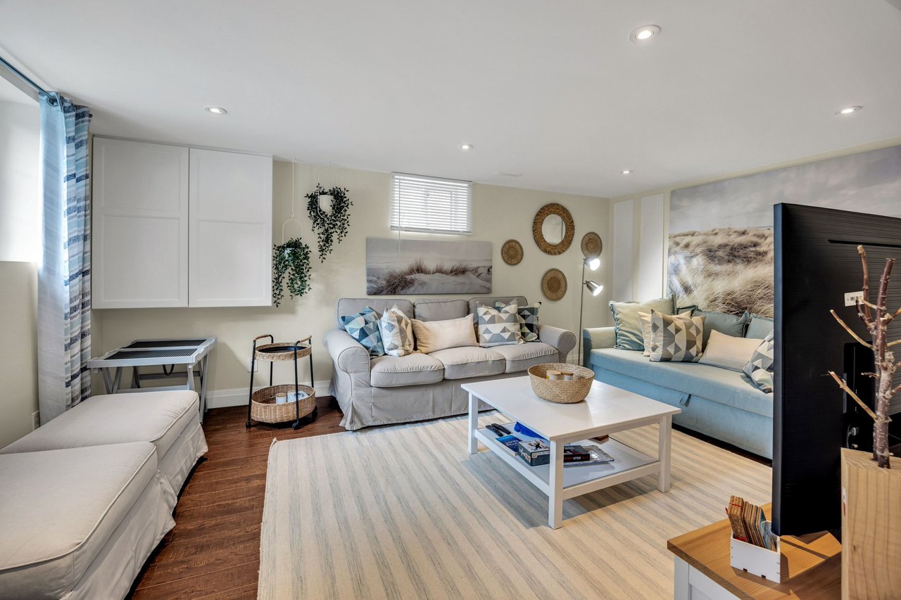 1441 Petrie Way