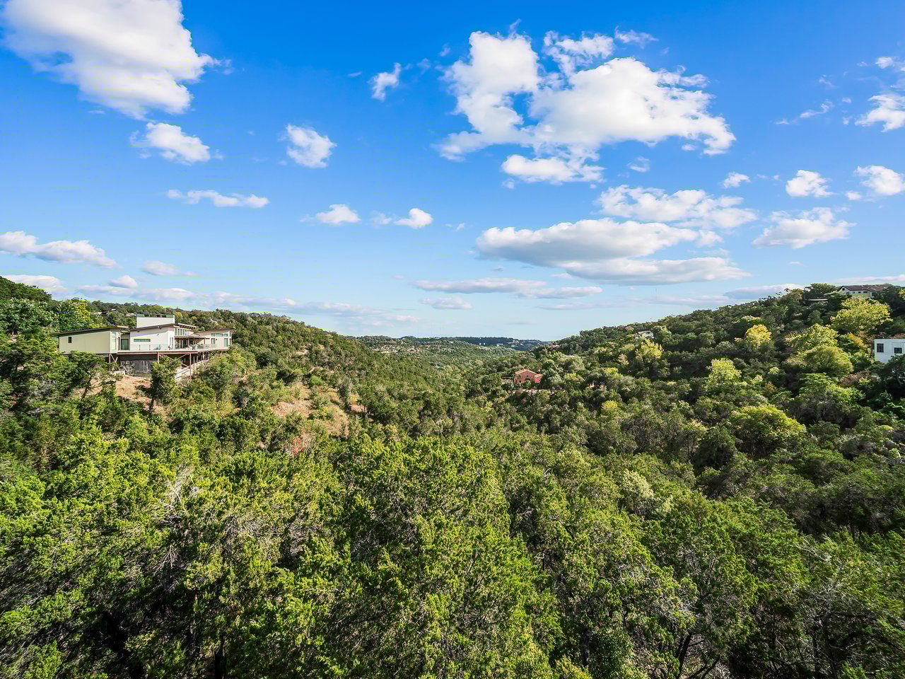 1302 Circle Ridge Drive