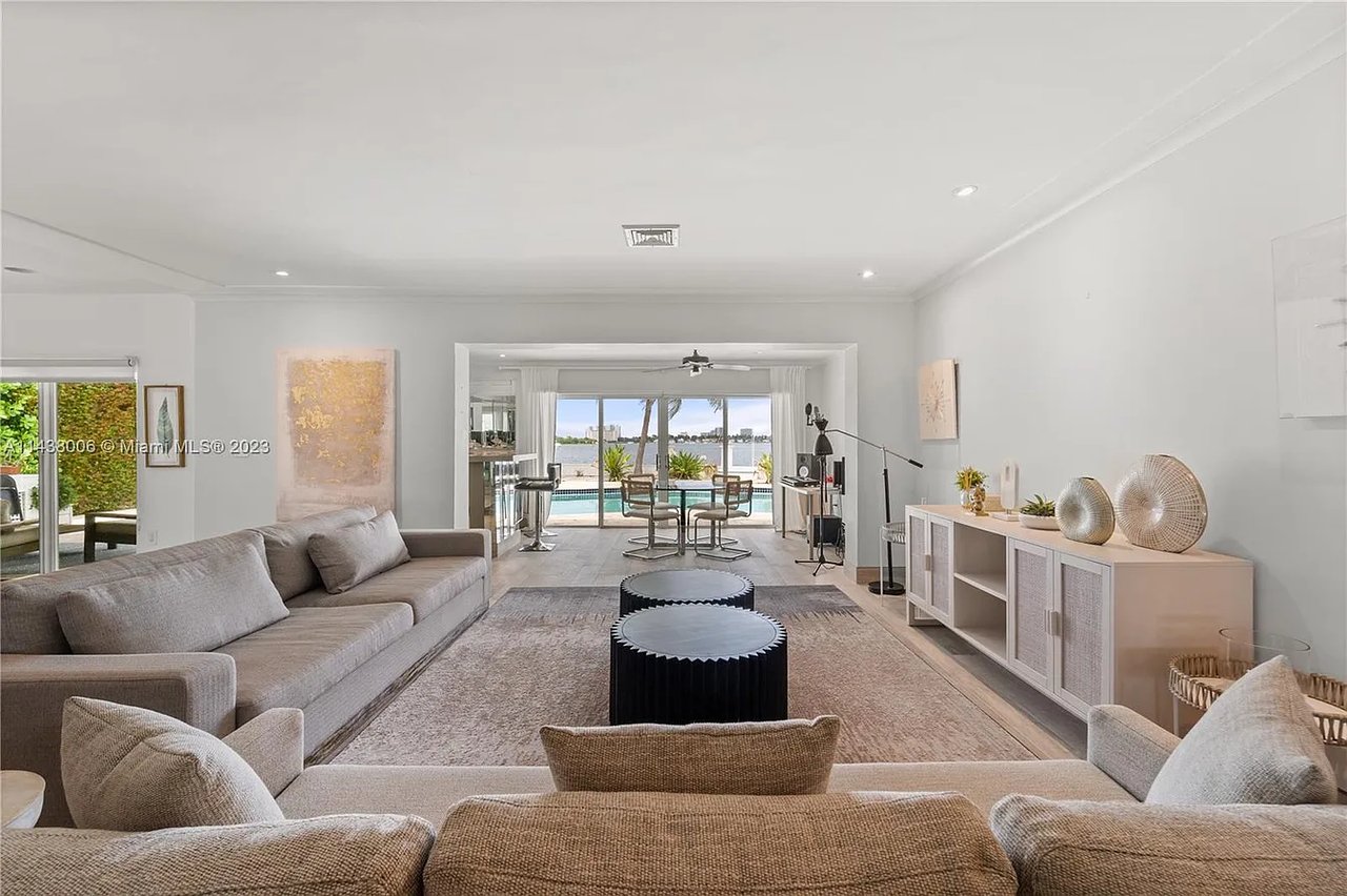 1161 Belle Meade Island Dr