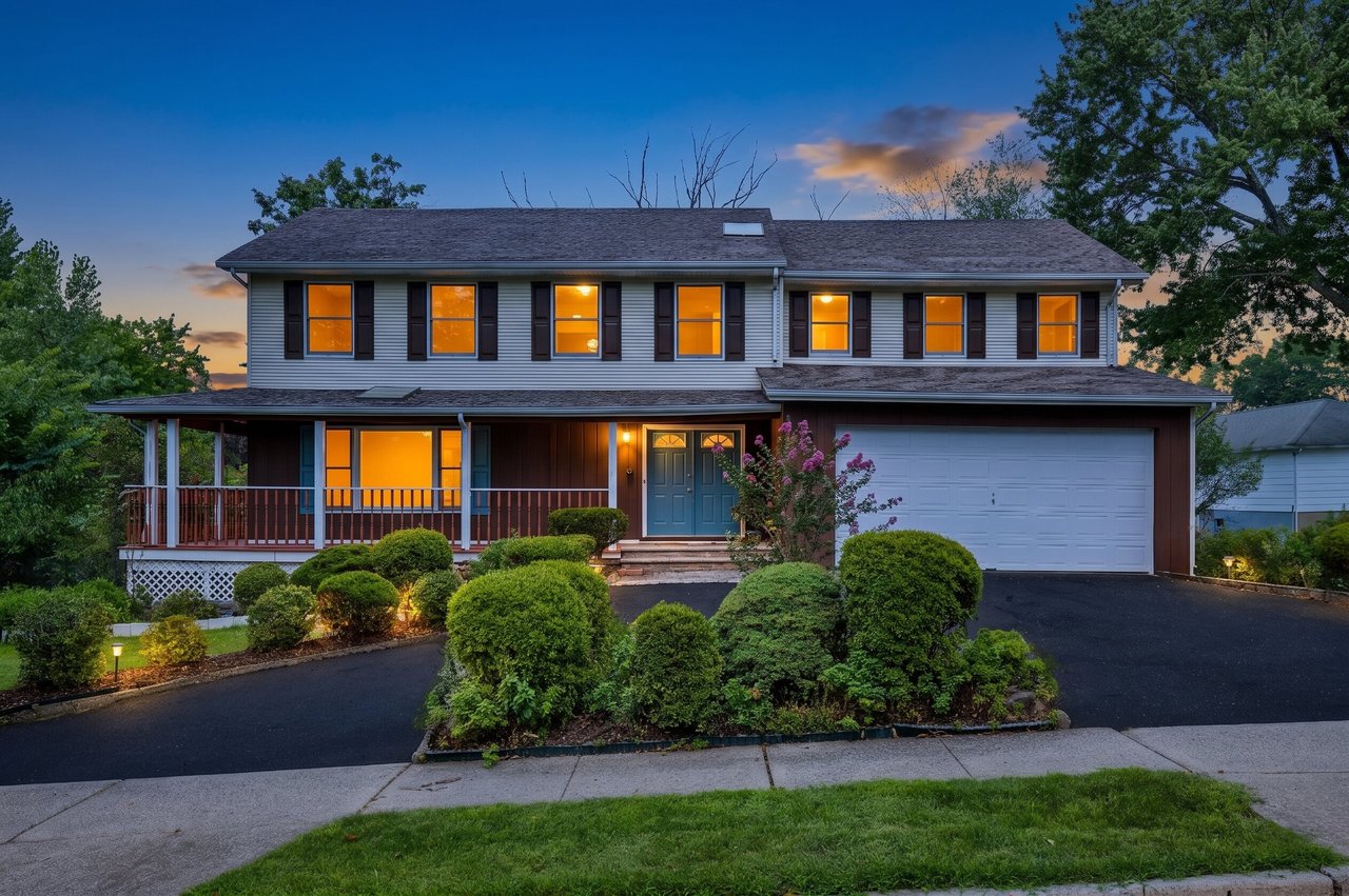 156 River Rd