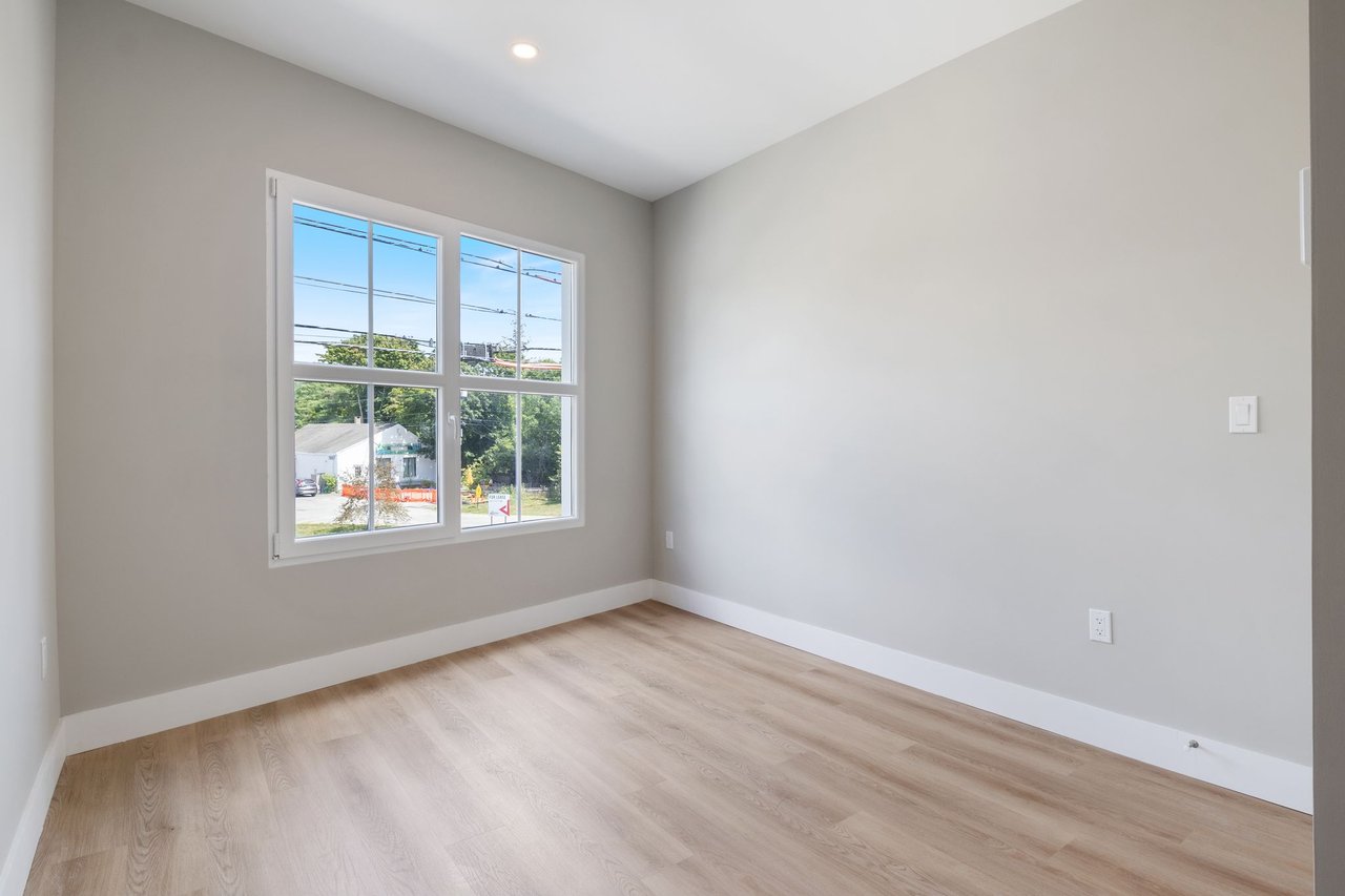 298 Main Street, 2B