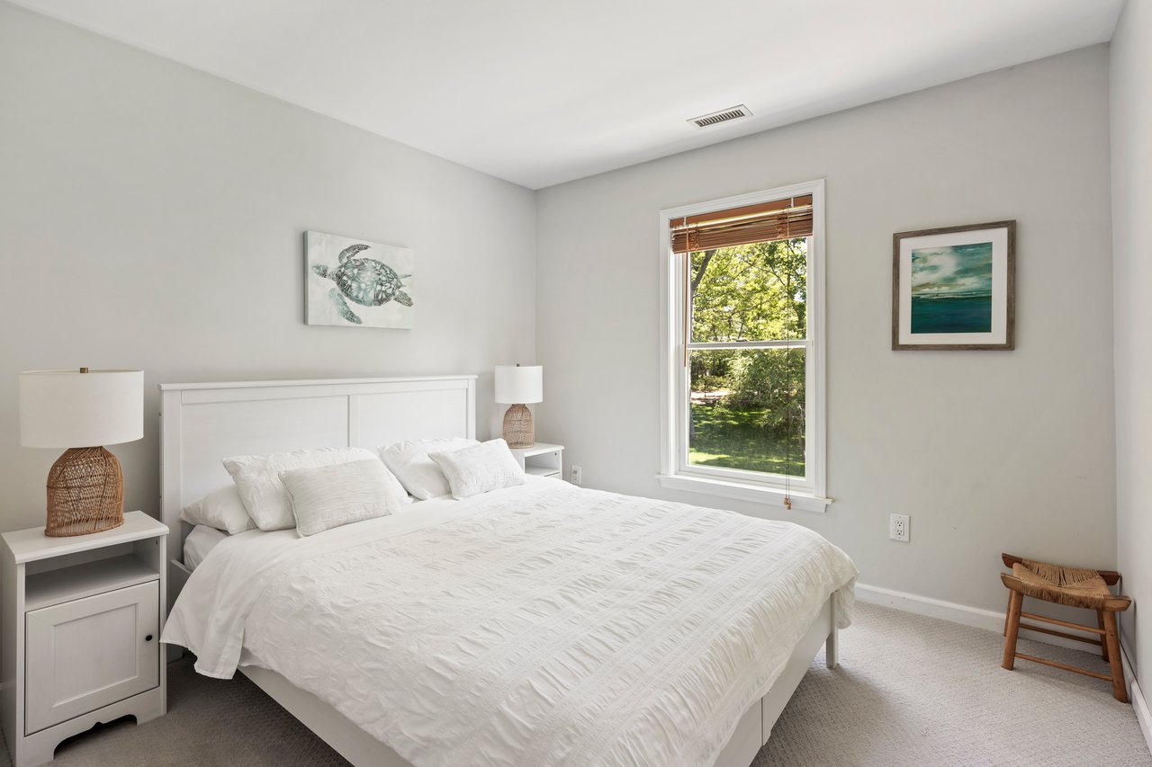 344 Accabonac Road, East Hampton