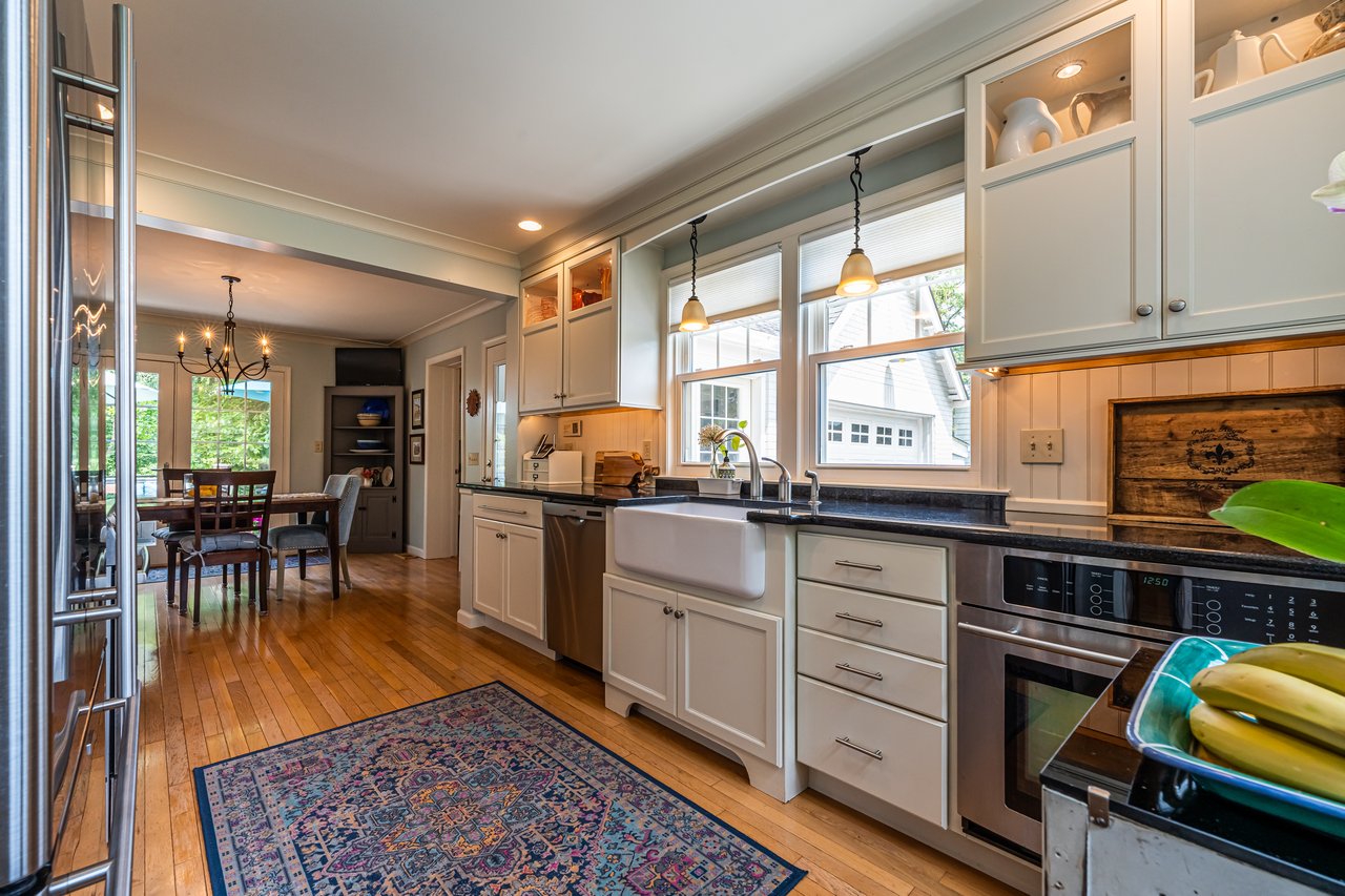 1819 Flint Hill Road