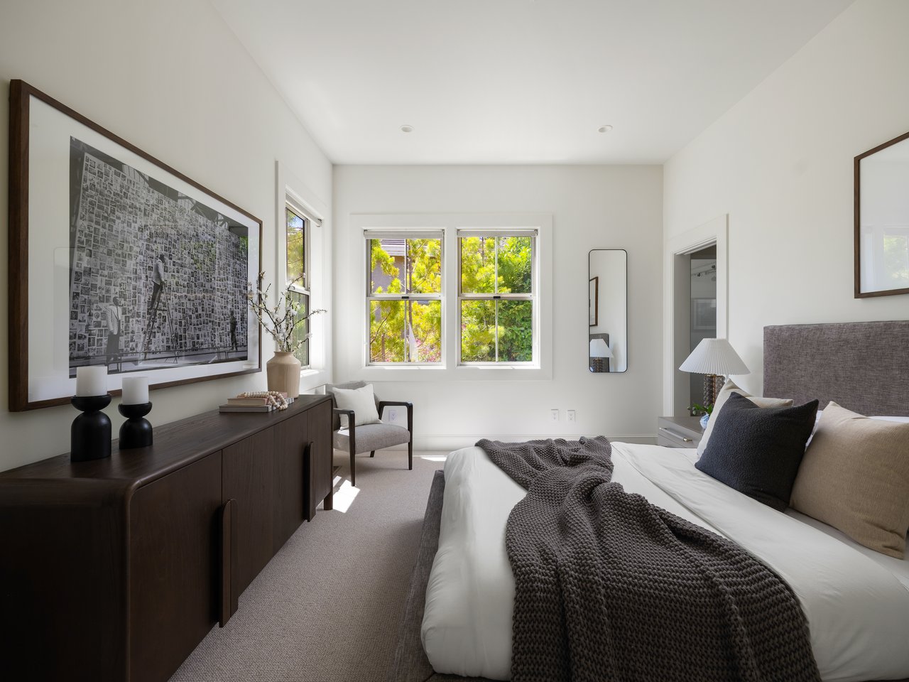 Architectural Modernism, Bay Views, and Exceptional Outdoor Living