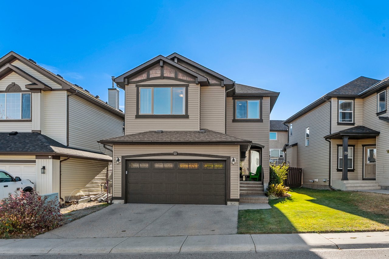 25 Tuscany Summit Terrace NW