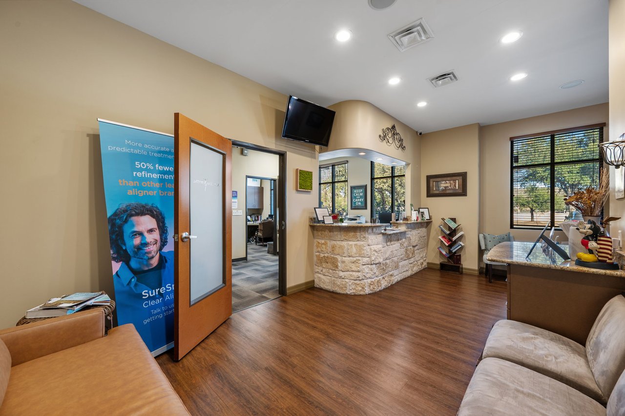 7215 Wyoming Springs