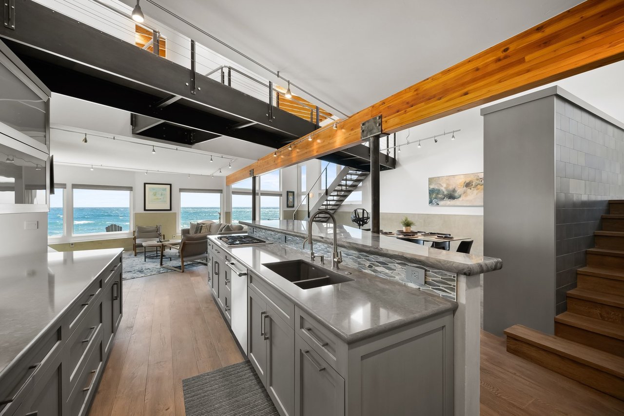 Striking Design on Cambria’s Coastline