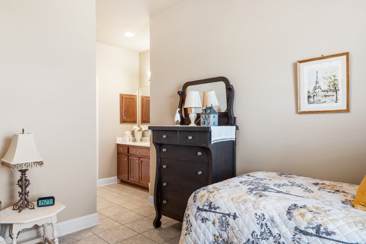 156 Northview Ln, Fredericksburg, TX