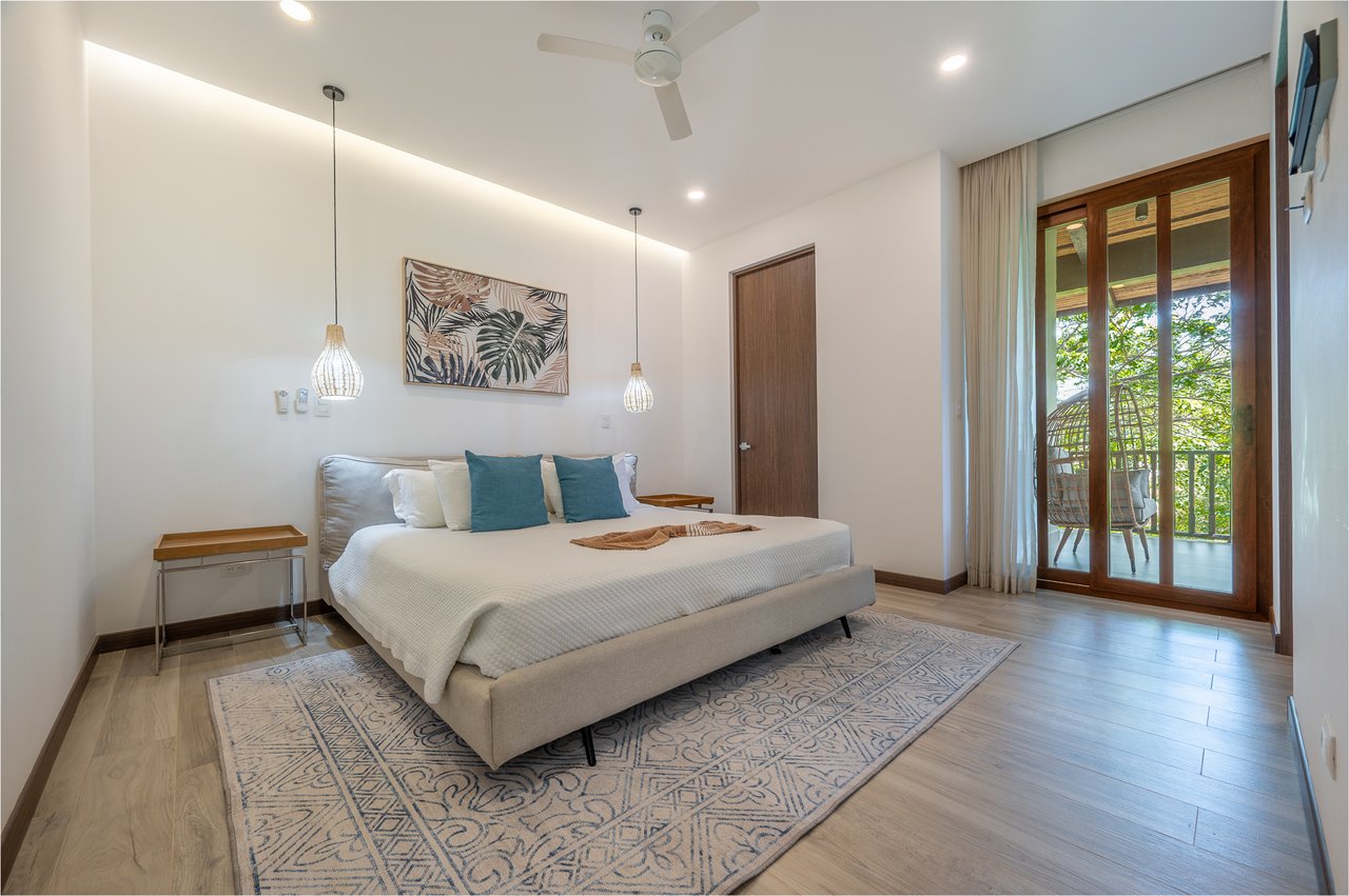 Malinches 27 A/B | Turnkey 6-Bedroom Duplex Investment in Hacienda Pinilla