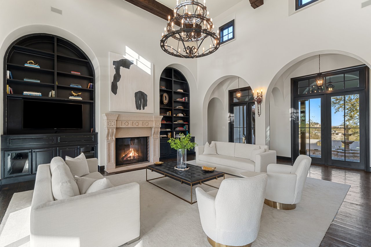 5617 Spanish Oaks Club Blvd