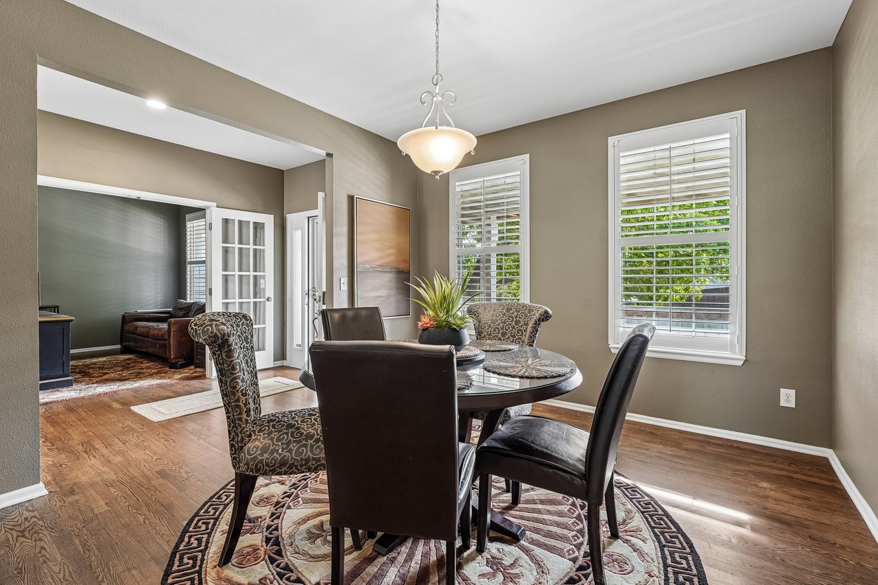 10053 Heywood St