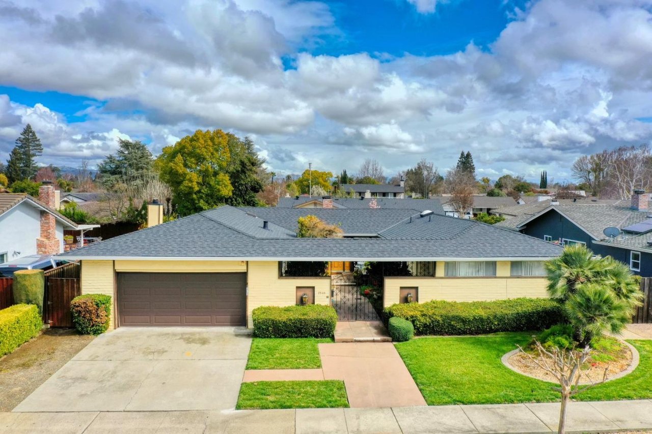 7540 Kentwood Court