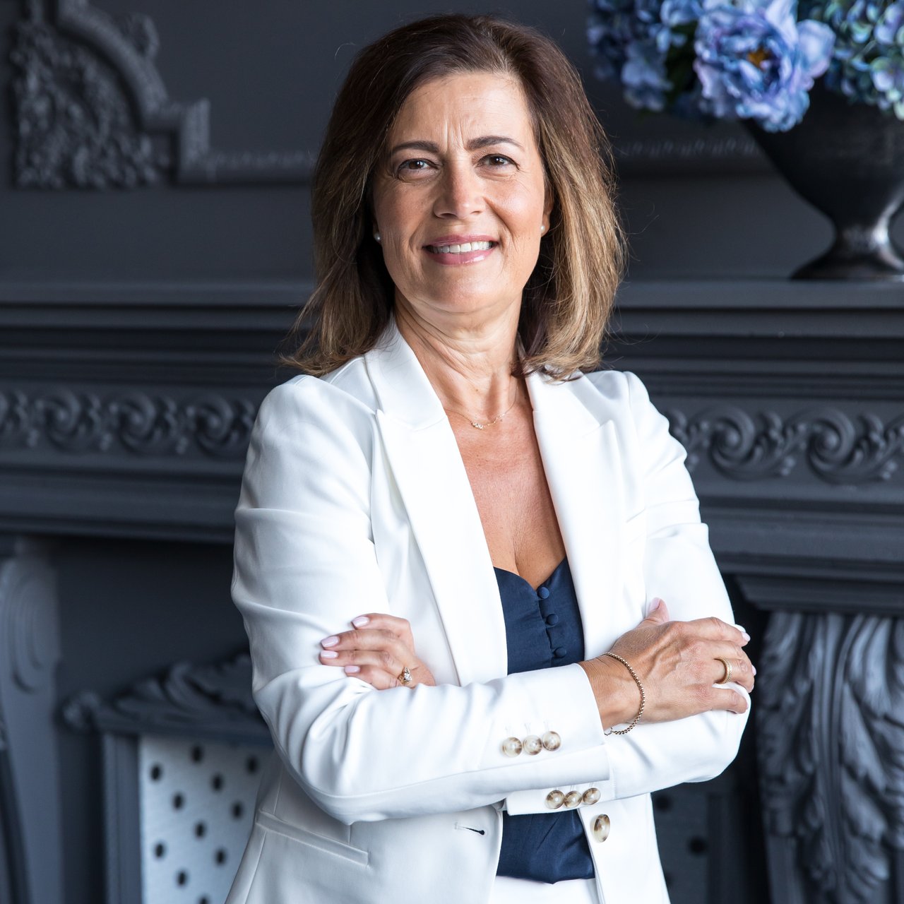 Dina Oliveira photo