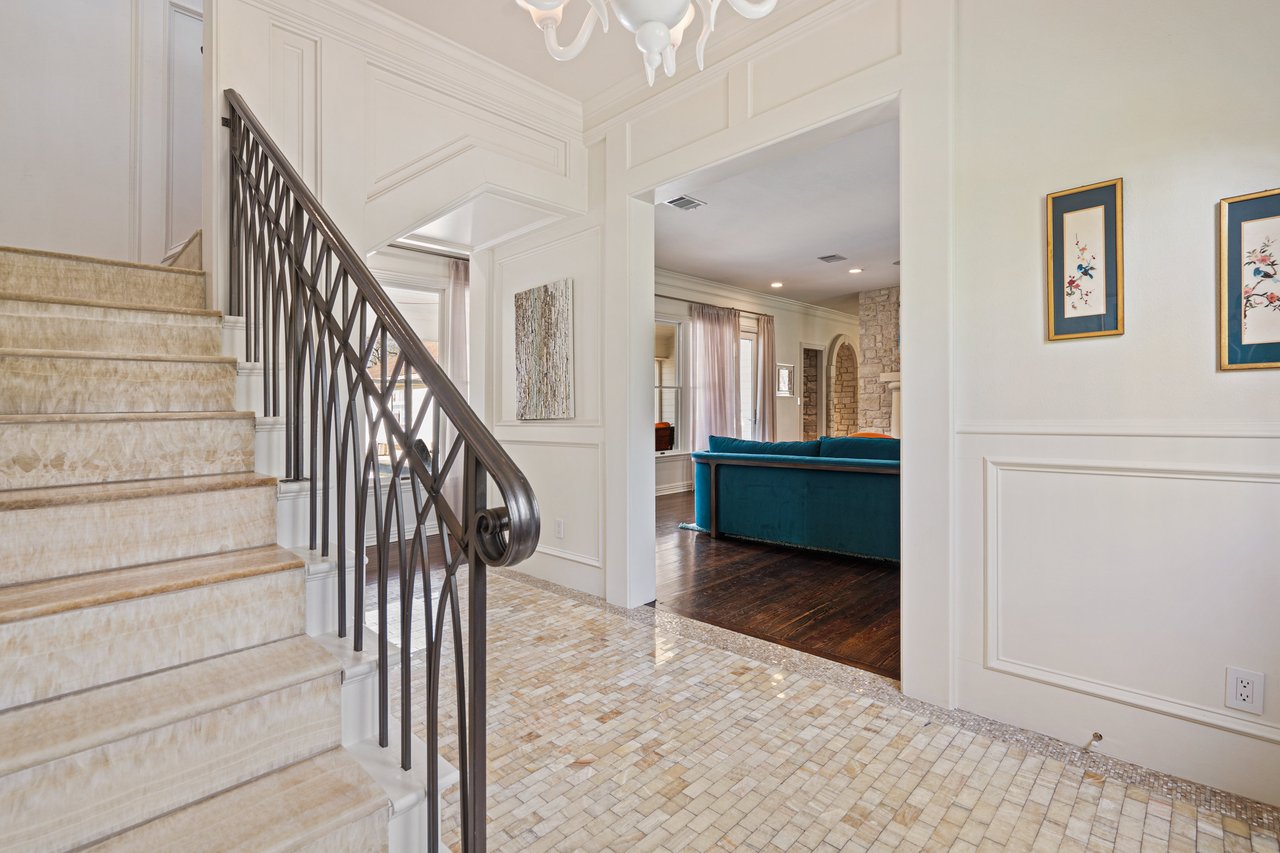 Island Wood Luxury