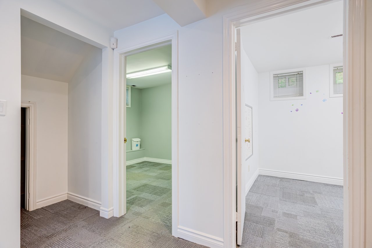 1 Rahtburn Road