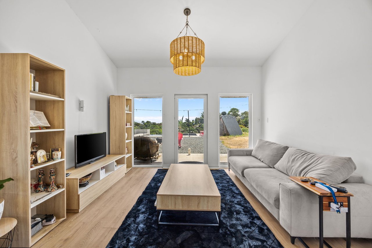 Boutique Tiny Home Oasis with Income Potential