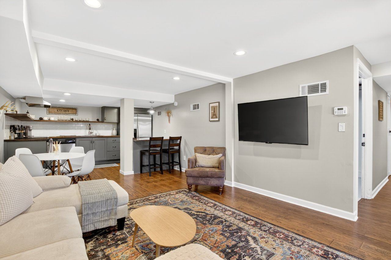 1840 Timothy Drive NE