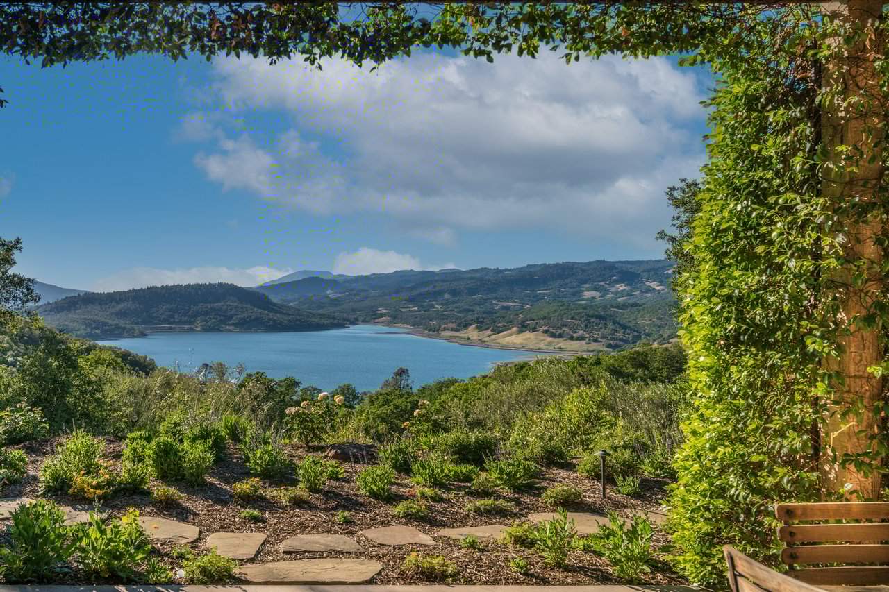 Napa Valley Compound