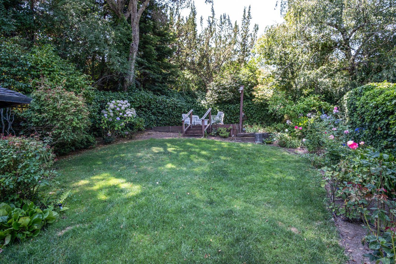 A Rare Opportunity to Build A Luxury Estate in Ross