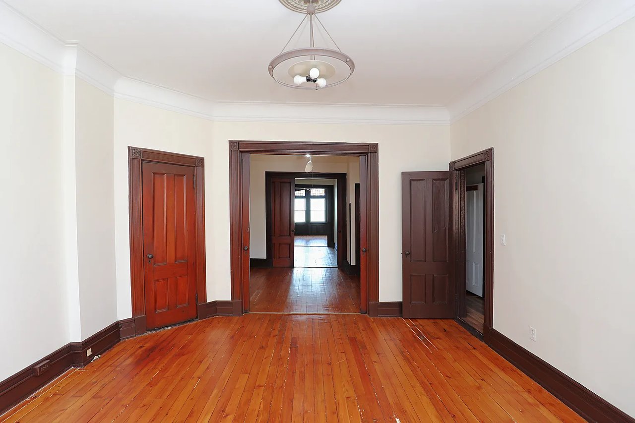 312 Wall St