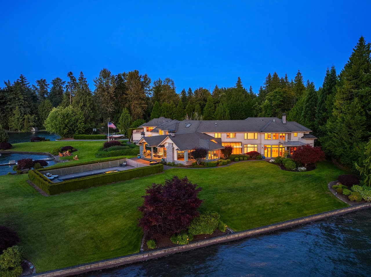Legacy Snag Island Estate
