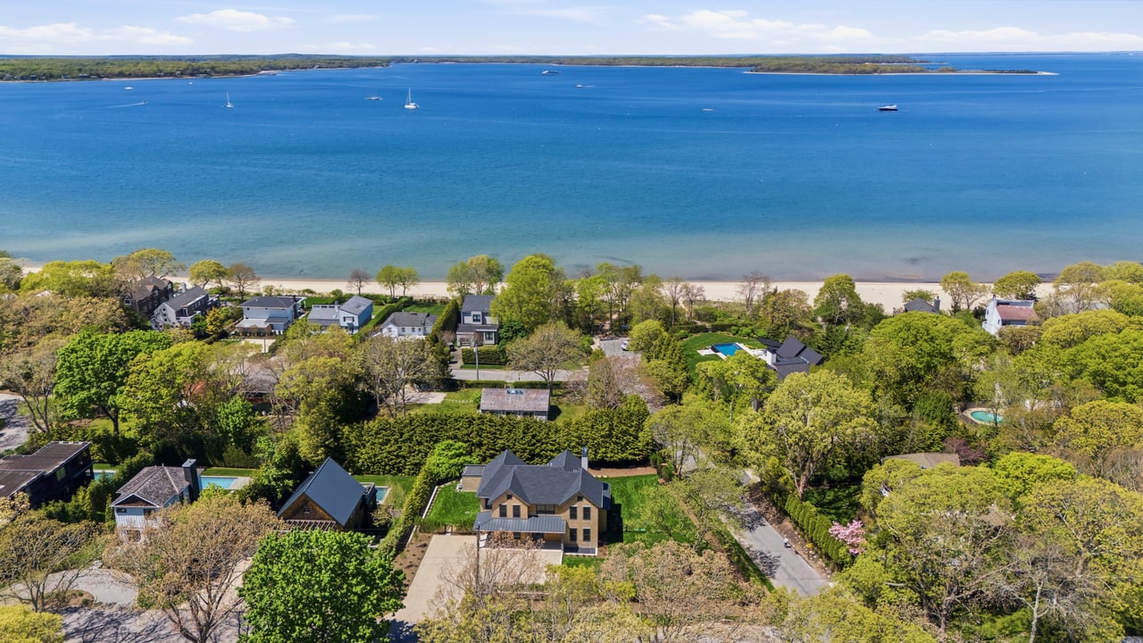 11 Gull Rock Sag Harbor, New York