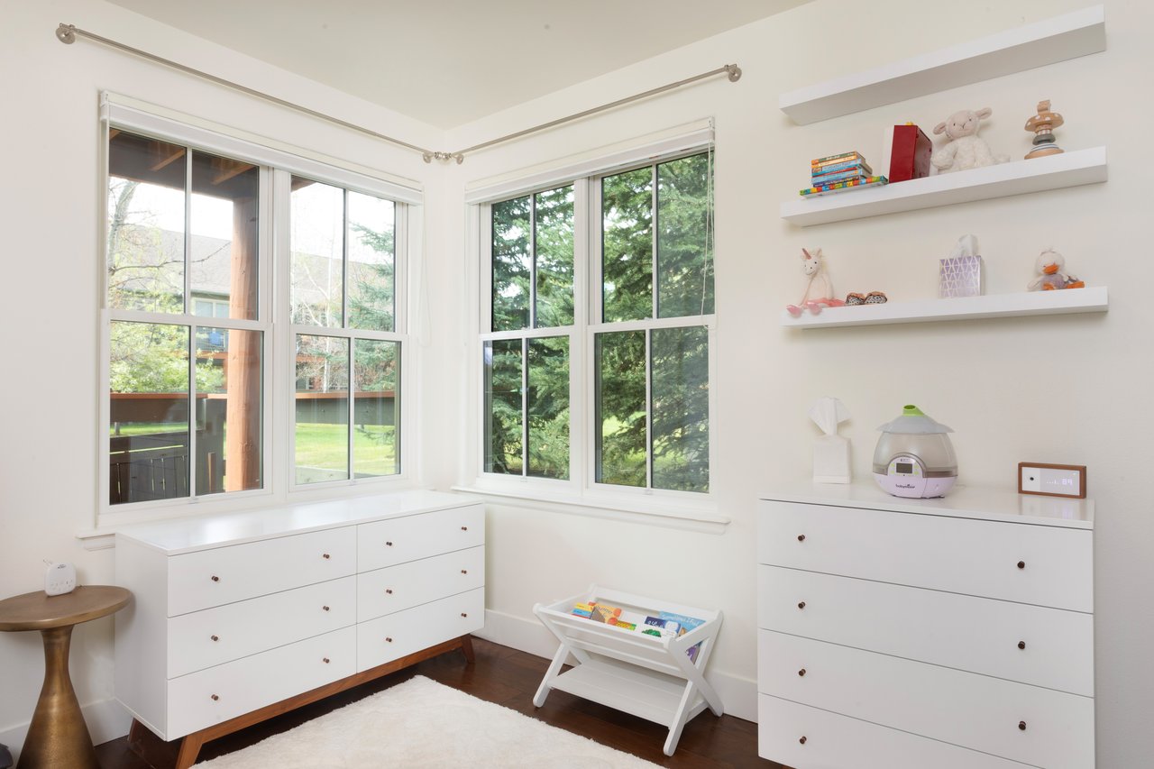 Bright & Stylish Willits Townhome with Modern Upgrades
