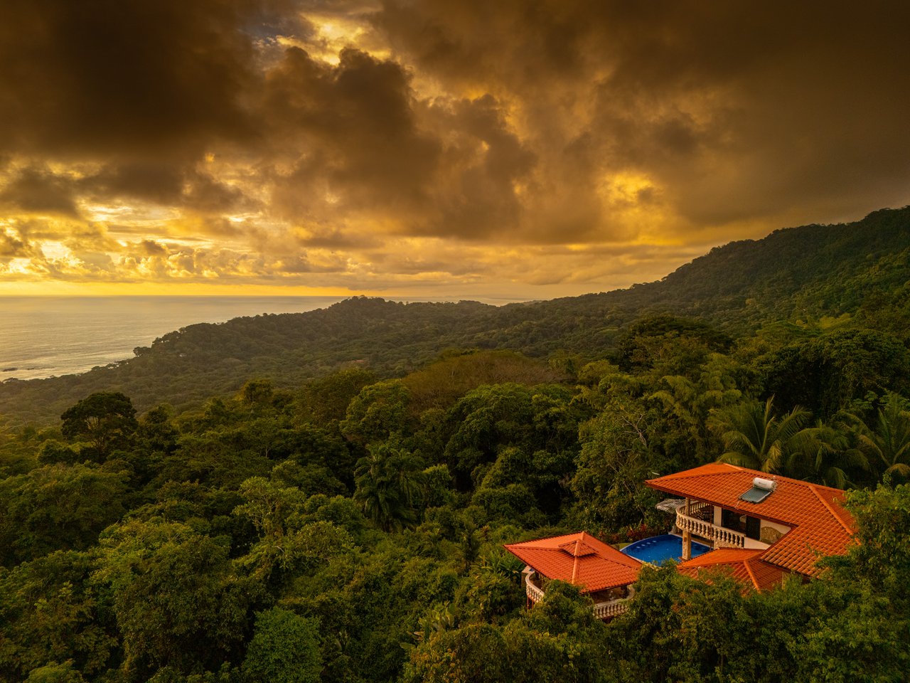 Castillo Puesta del Sol, Escalares - 