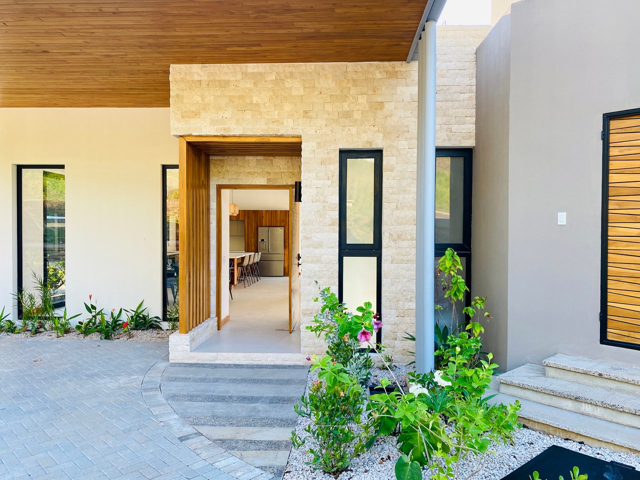 Casa Zoul, Senderos 9B