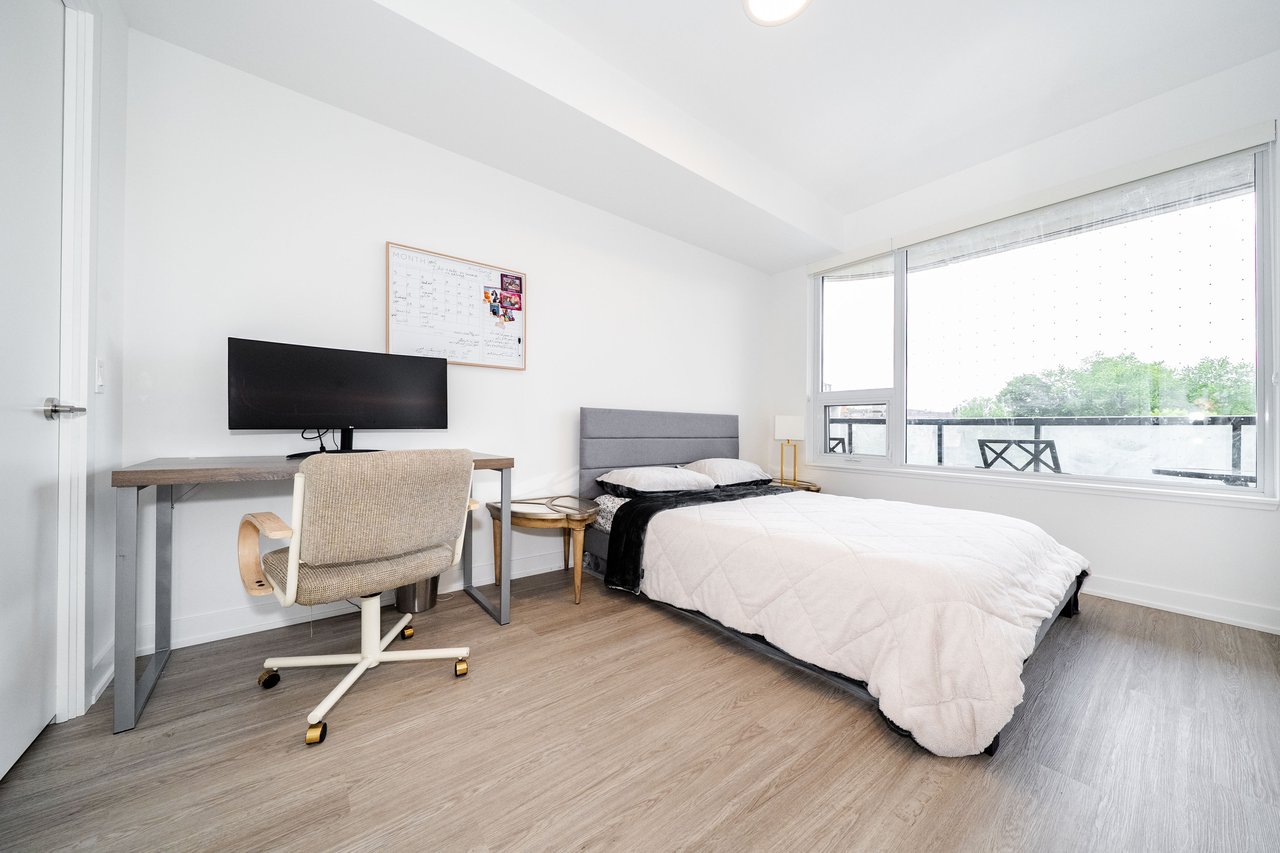 8188 Yonge Street, 235