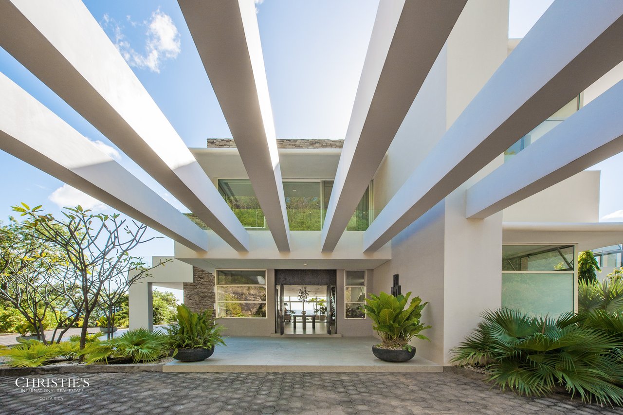 Majagual Estate