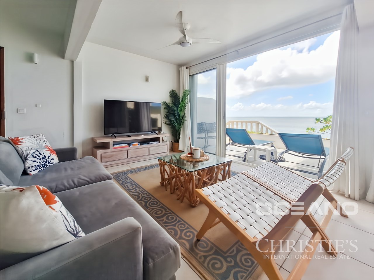 Exceptional Beachfront Property on Grand Case Beach