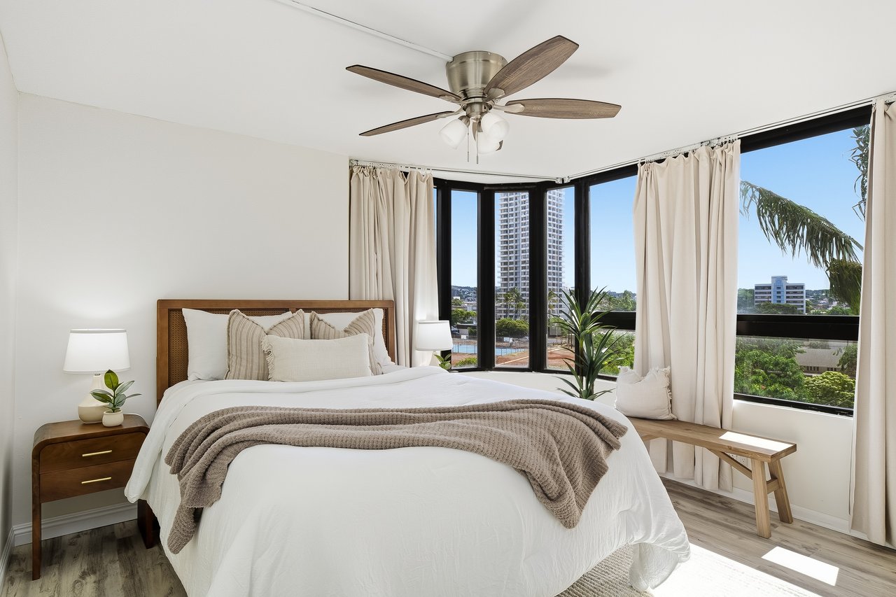 Kings Gate Unit #803