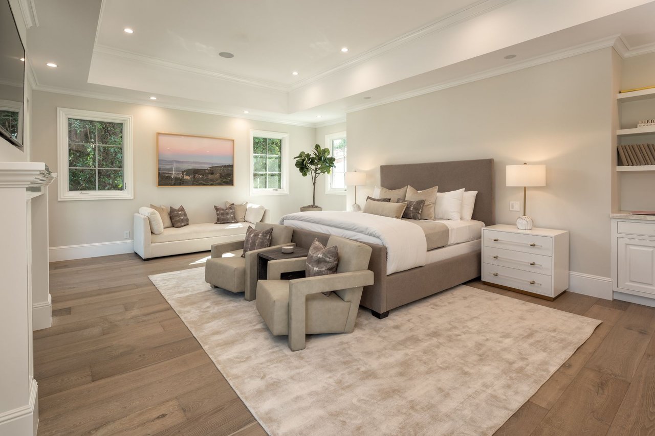 604 Walden Dr