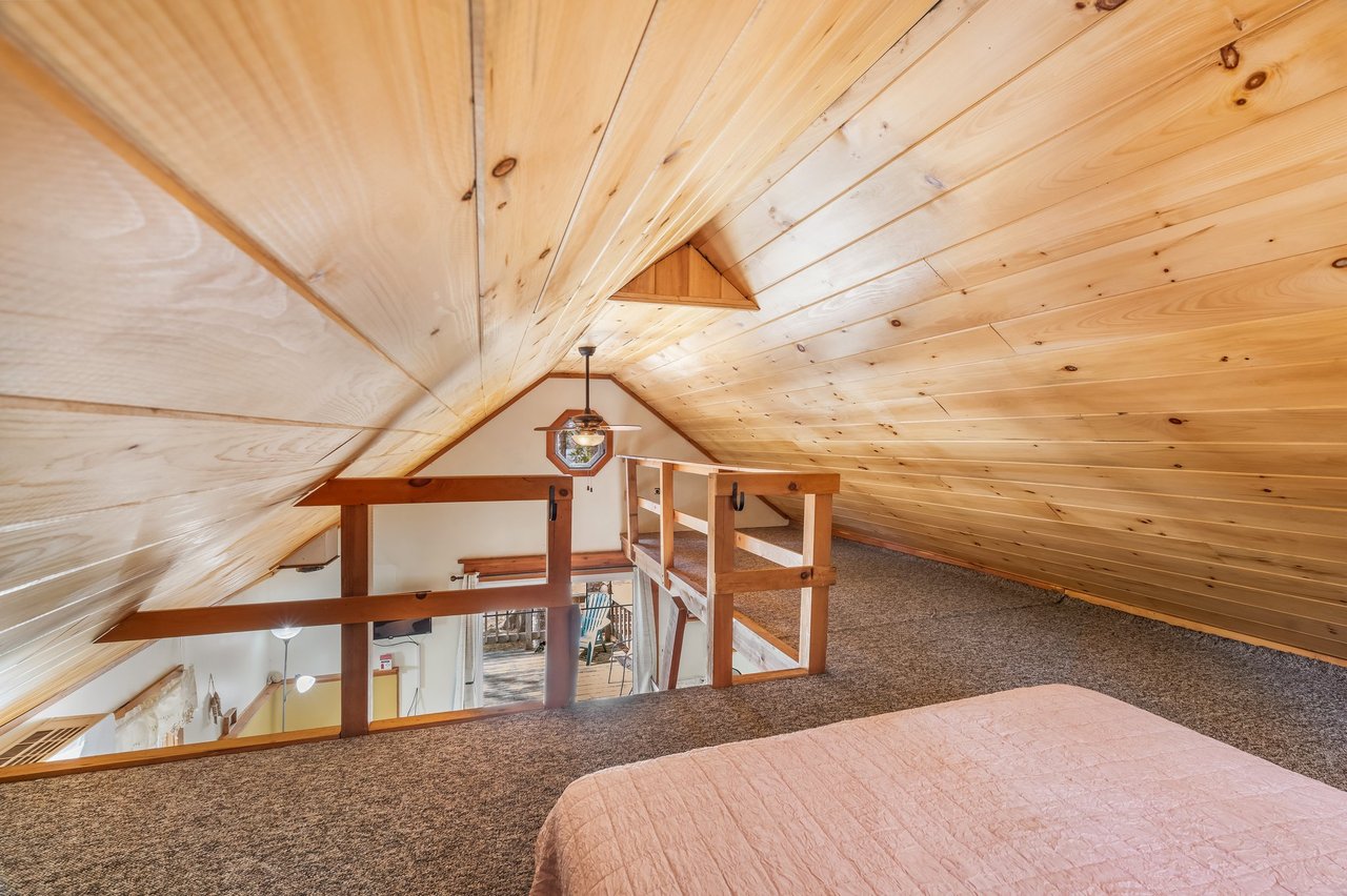 76 Cottage Shore Drive Holden, ME 04429-7003