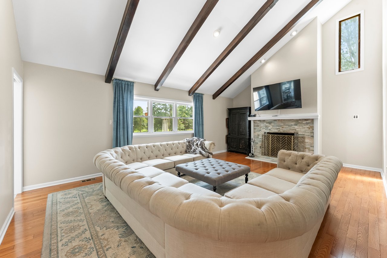 8 Copper Crow Bend