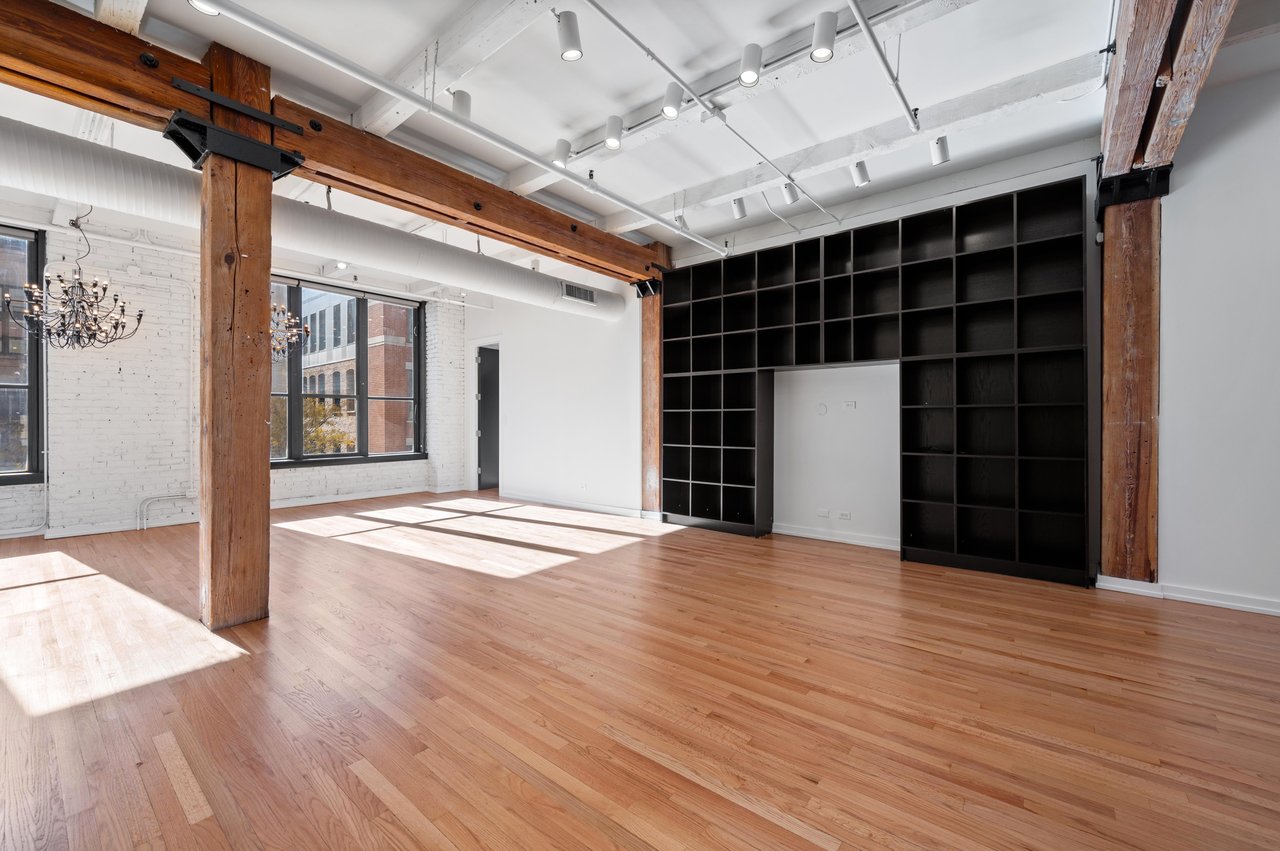 900 West Jackson Boulevard Unit 3W 