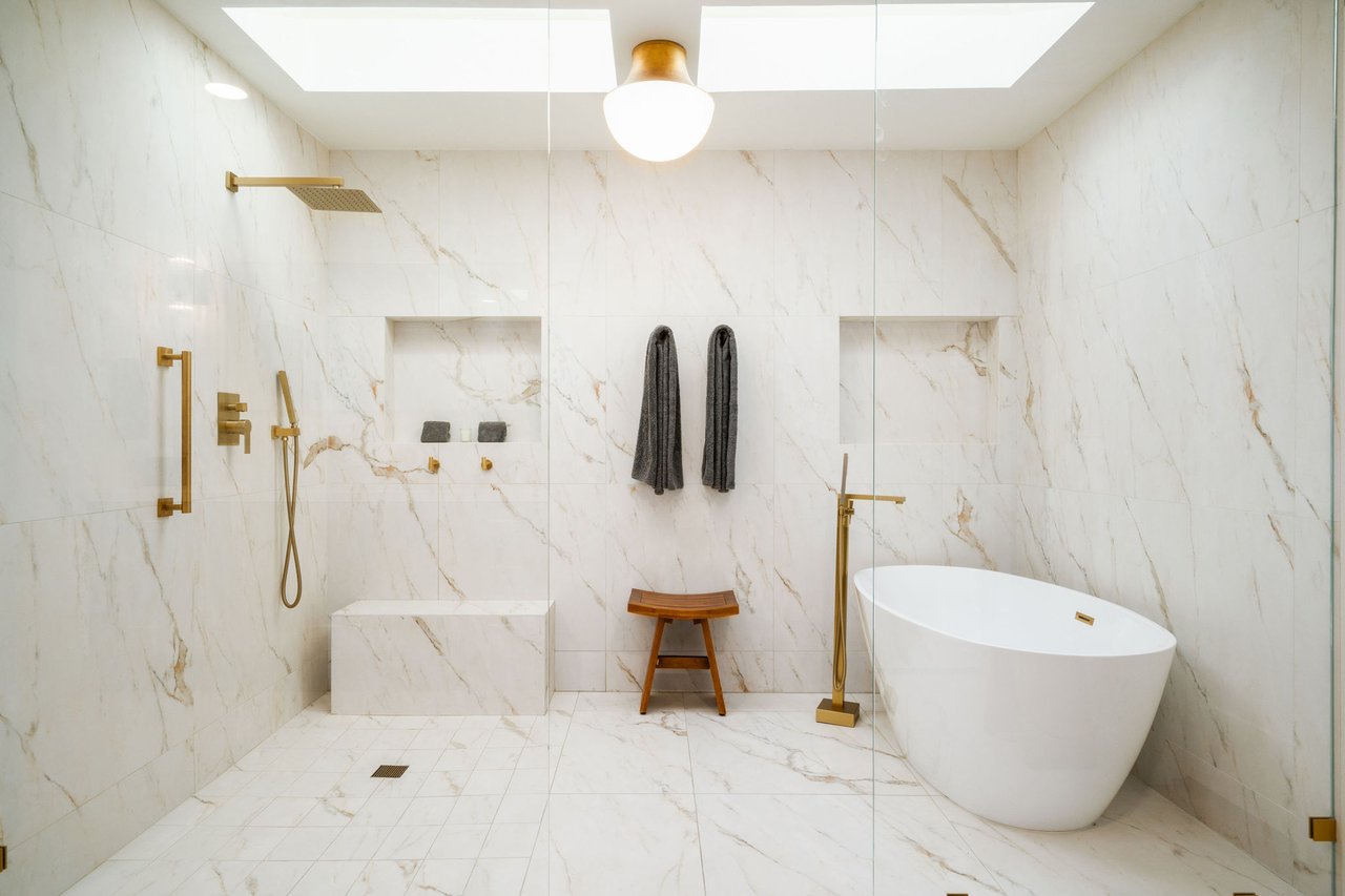 2737 E ARIZONA BILTMORE Circle 3