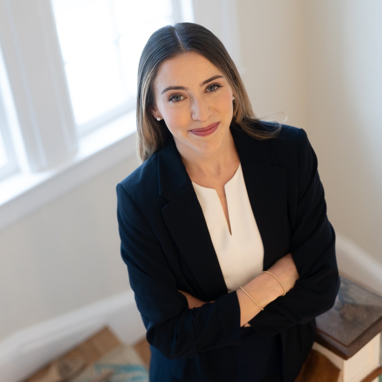 Anne Shea Washington, DC Real Estate Agent Headshot