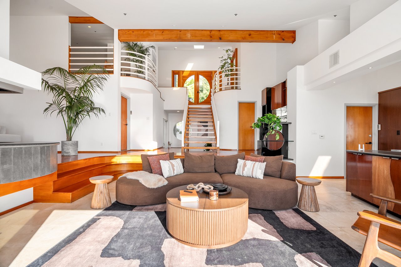 Casa Bianca by Oraklus